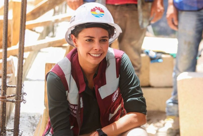 uploads/6/32/01 (54).Jpg